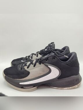 Nike Zoom Freak 4 Cookies And Cream Shoes Size 8.5